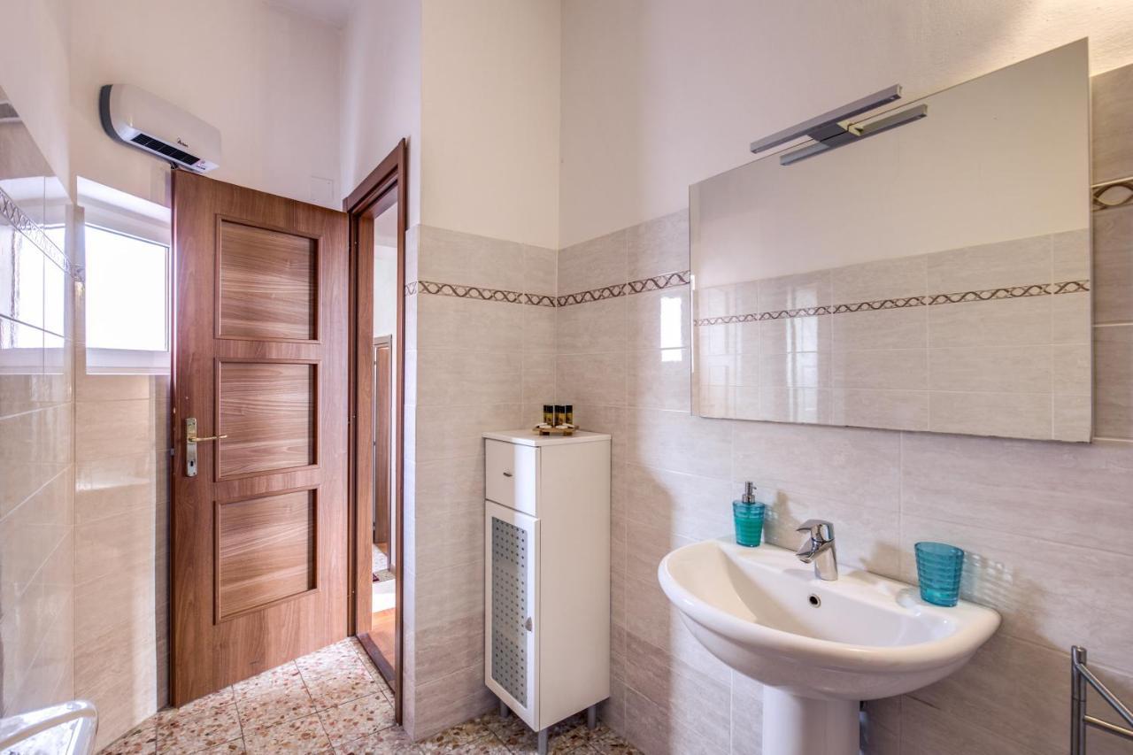 Aweshomeitaly - Lungarno Bellavista Penthouse Pisa Exterior photo